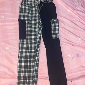 Hot topic Women’s Jogger cargo pants WITH BELT